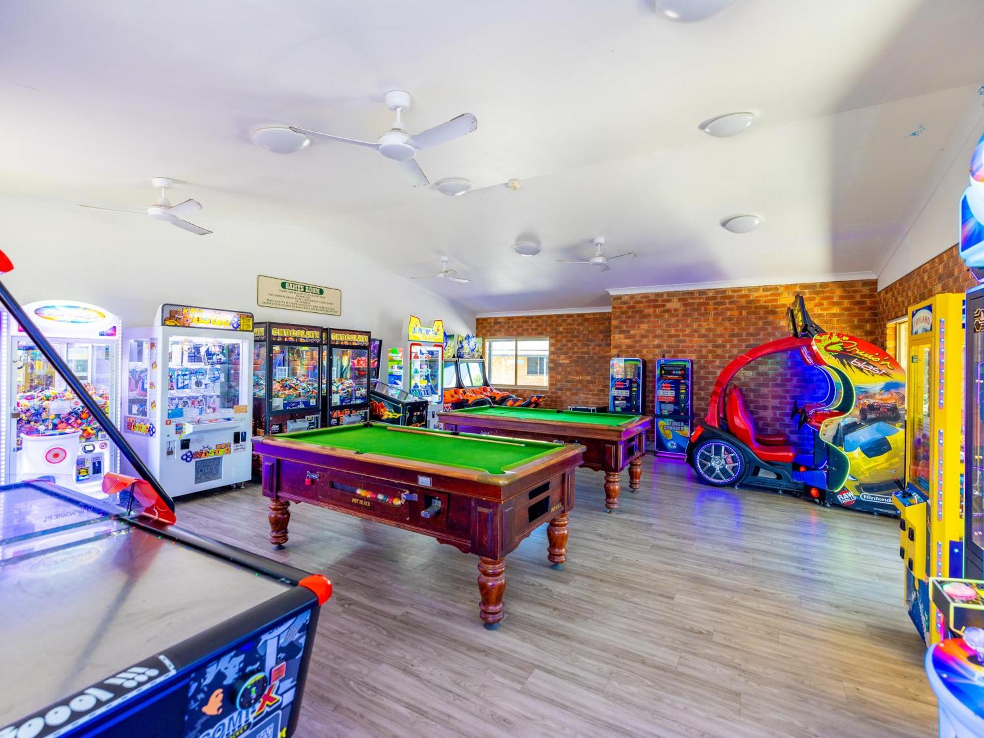 Nrma Blue Dolphin Yamba Holiday Resort Ngoại thất bức ảnh